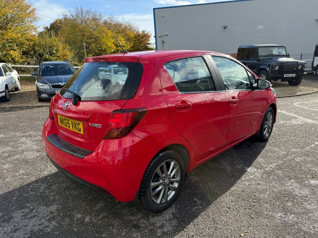 Used Toyota Yaris 2015 for sale - 76185447: Photo 3