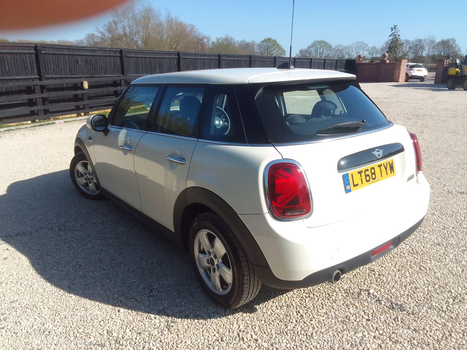 Used MINI Hatch 2018 for sale - 76786691: Photo 9