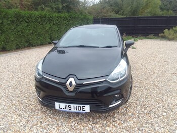 Used Renault Clio 2019 for sale - 76735024: Photo