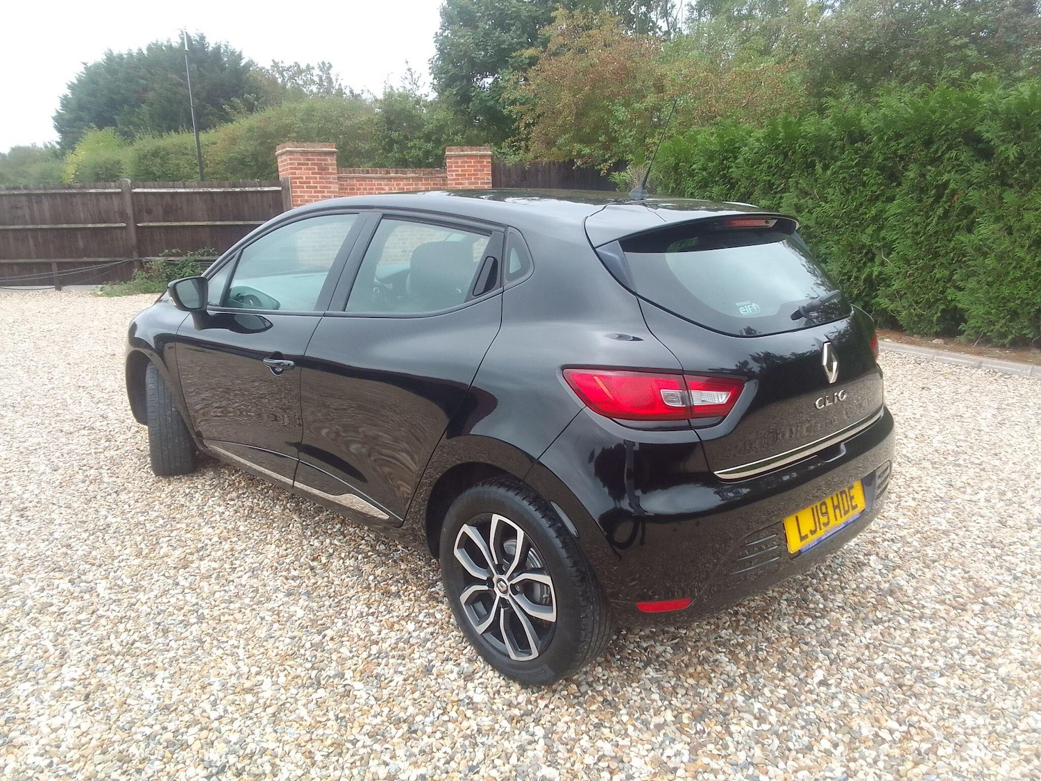 Used Renault Clio for sale - 76735024: Photo 3