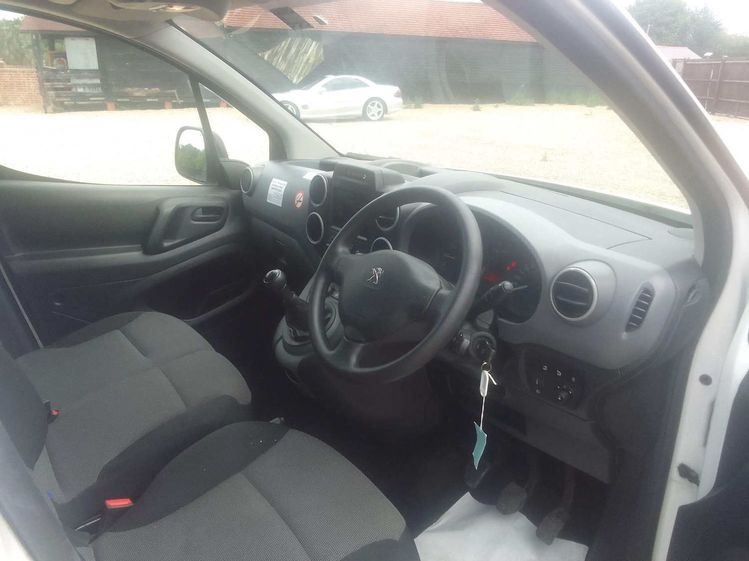 Used Peugeot Partner 2018 for sale - 76735419: Photo 12