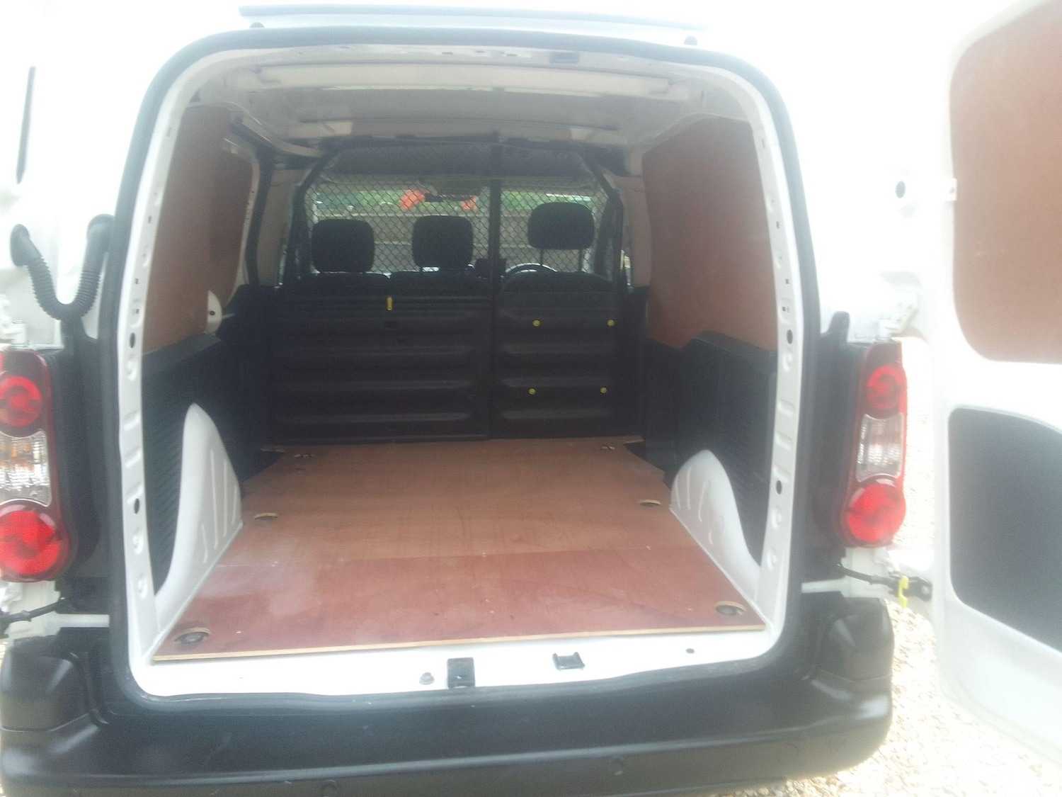 Used Peugeot Partner 2018 for sale - 76735419: Photo 5