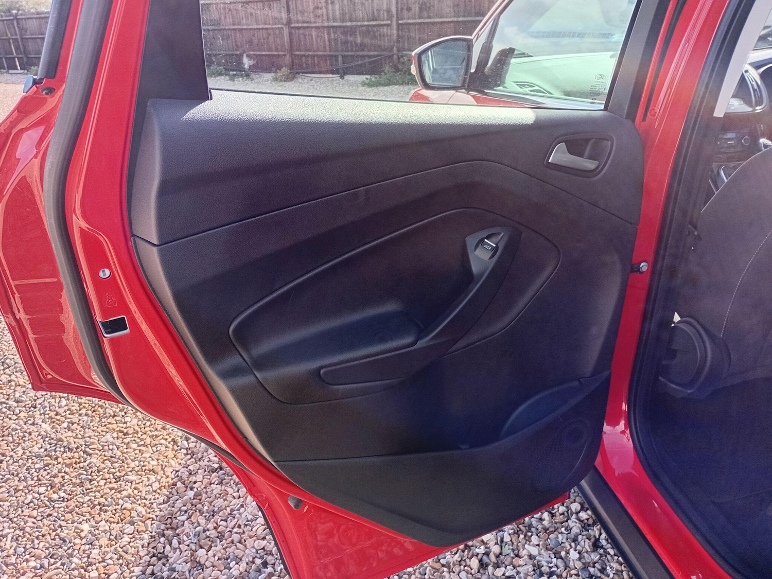 Used Ford Kuga 2017 for sale - 76735327: Photo 12