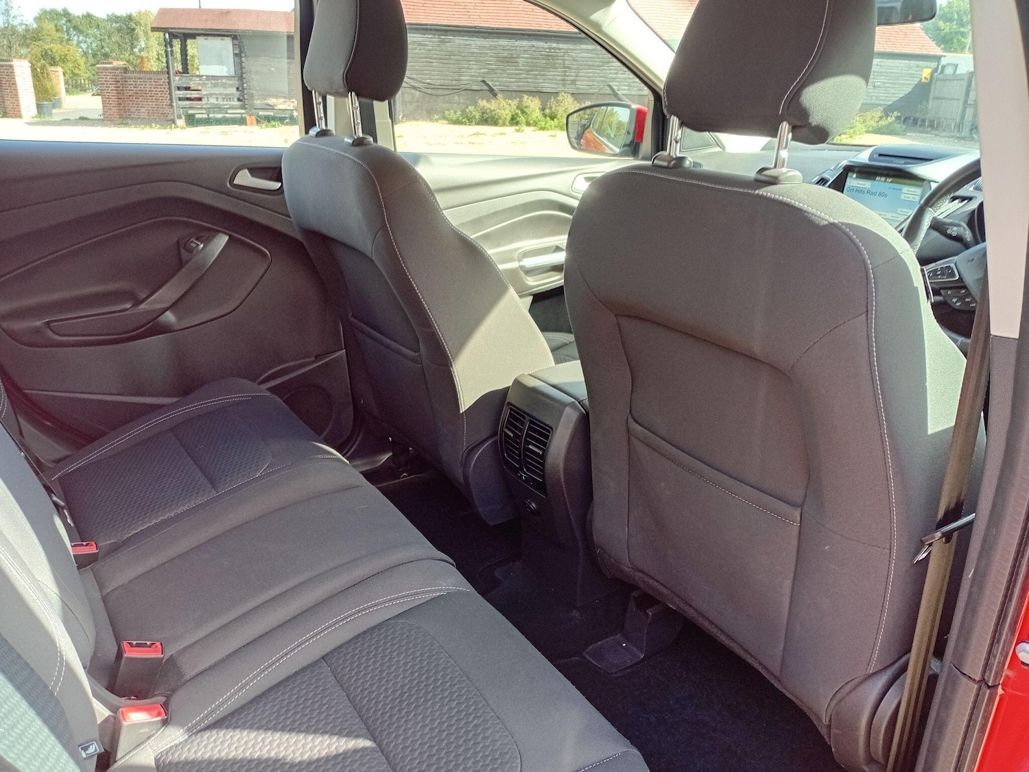 Used Ford Kuga 2017 for sale - 76735327: Photo 17