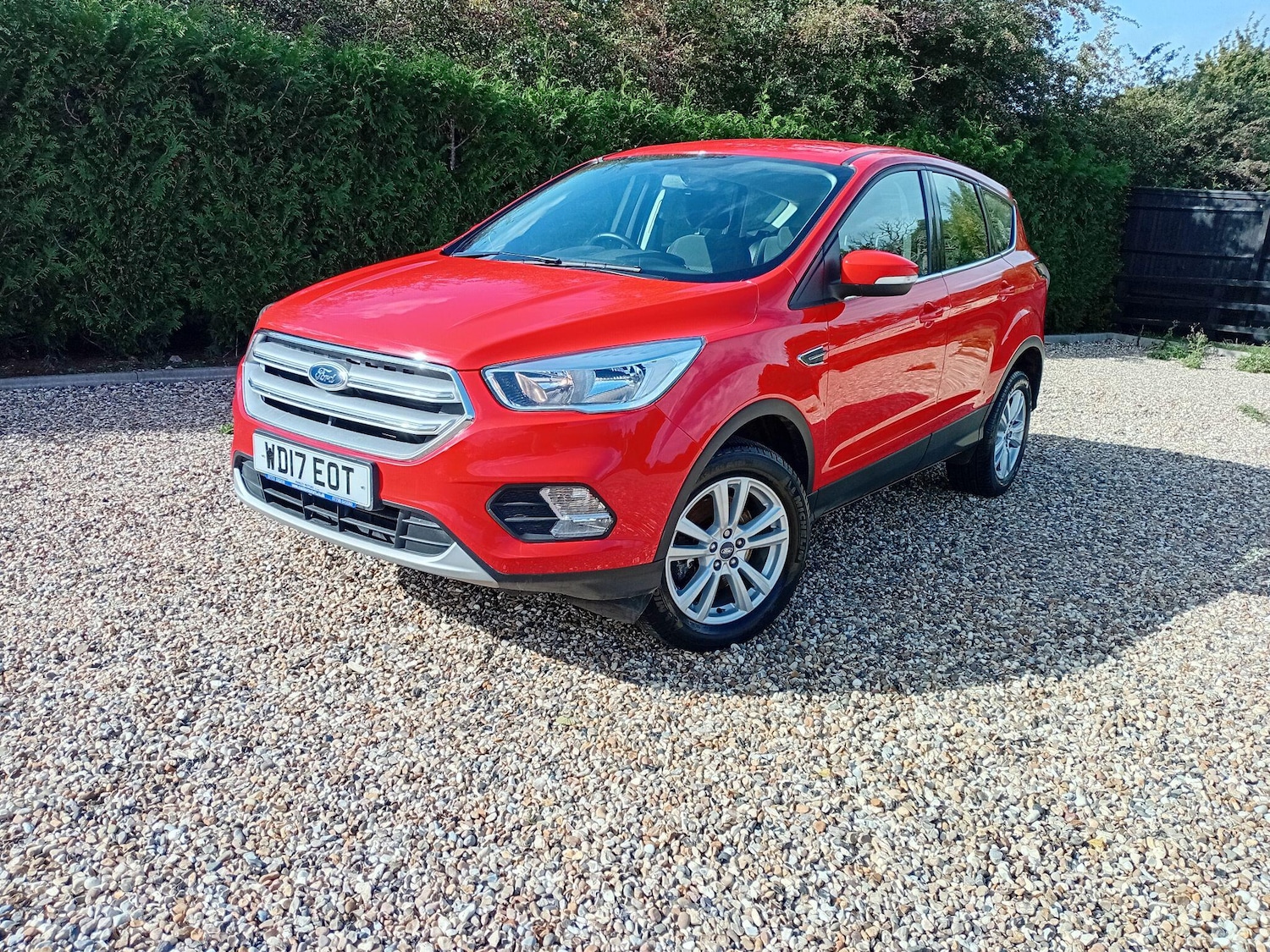 Used Ford Kuga 2017 for sale - 76735327: Photo 2
