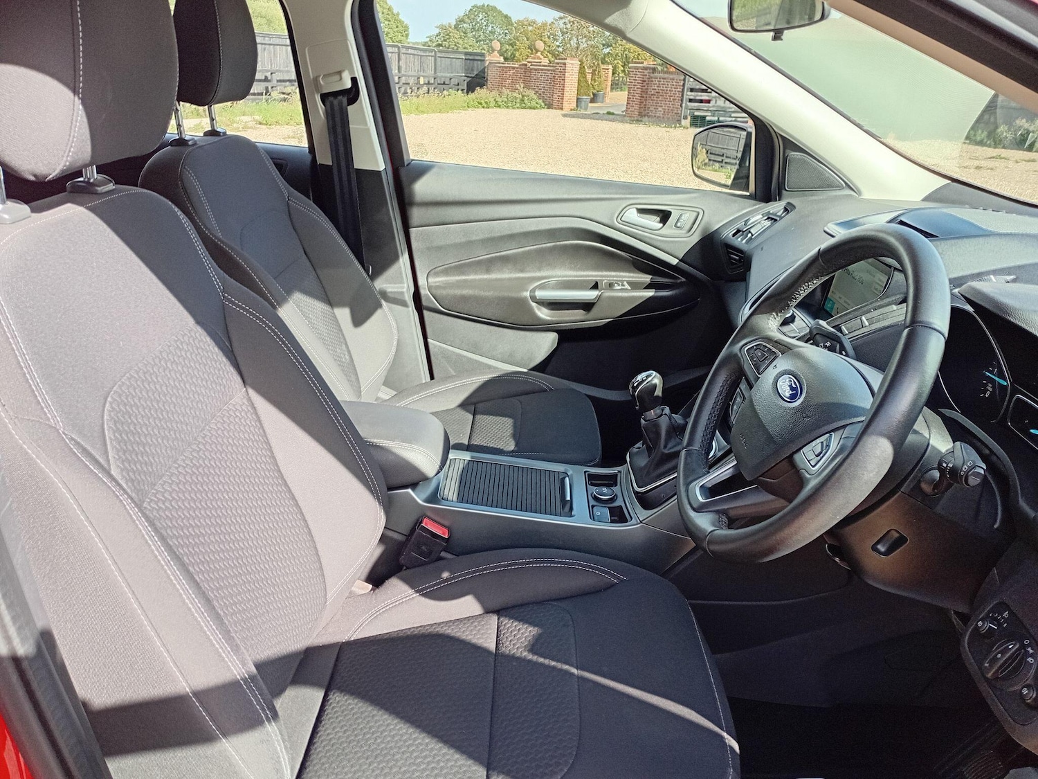 Used Ford Kuga 2017 for sale - 76735327: Photo 20