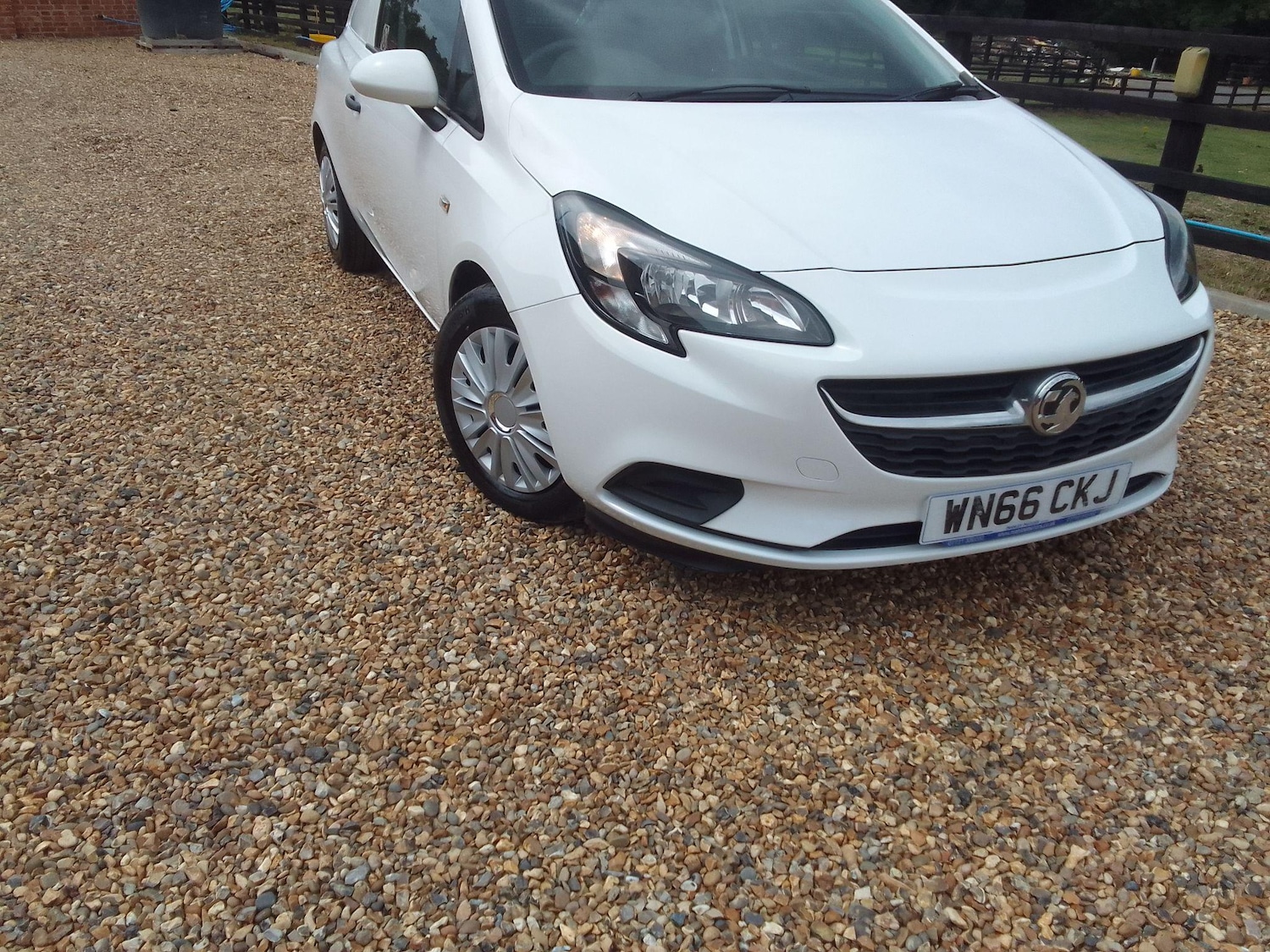 Used Vauxhall Corsa 2016 for sale - 76735325: Photo 4