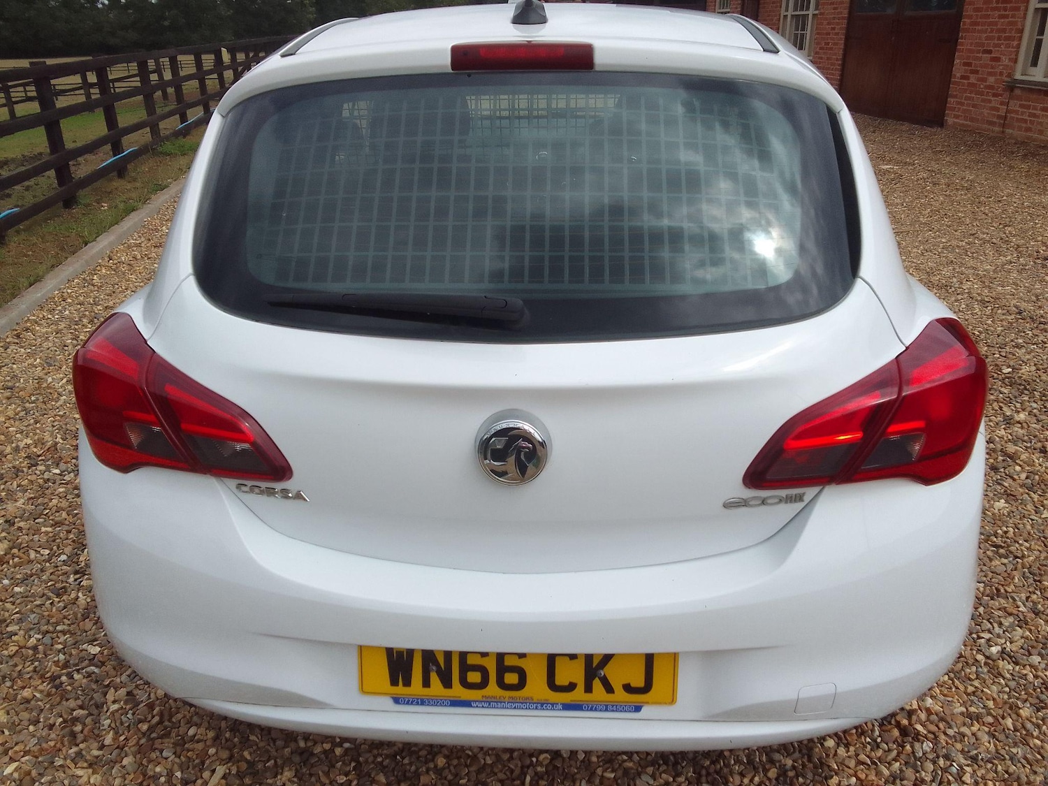 Used Vauxhall Corsa 2016 for sale - 76735325: Photo 7