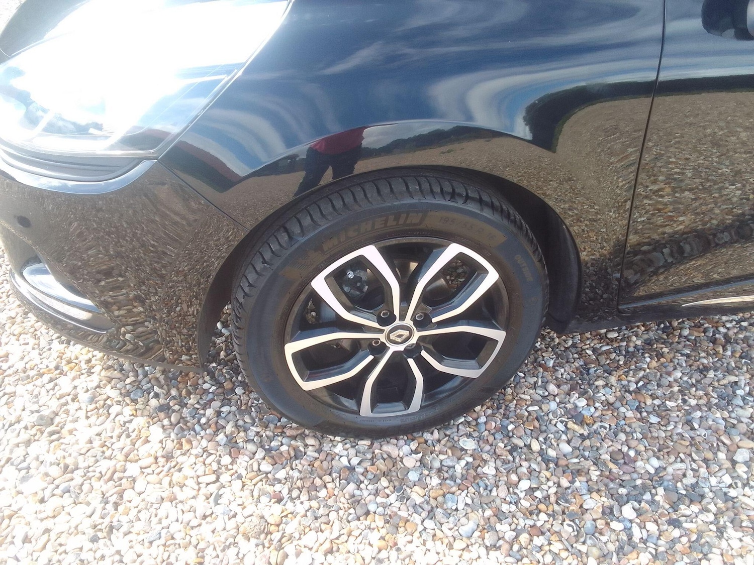 Used Renault Clio for sale - 76735500: Photo 5