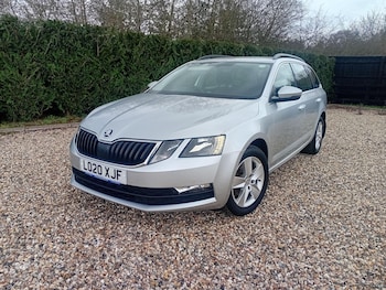 Used Skoda Octavia 2020 for sale - 77709561: Photo