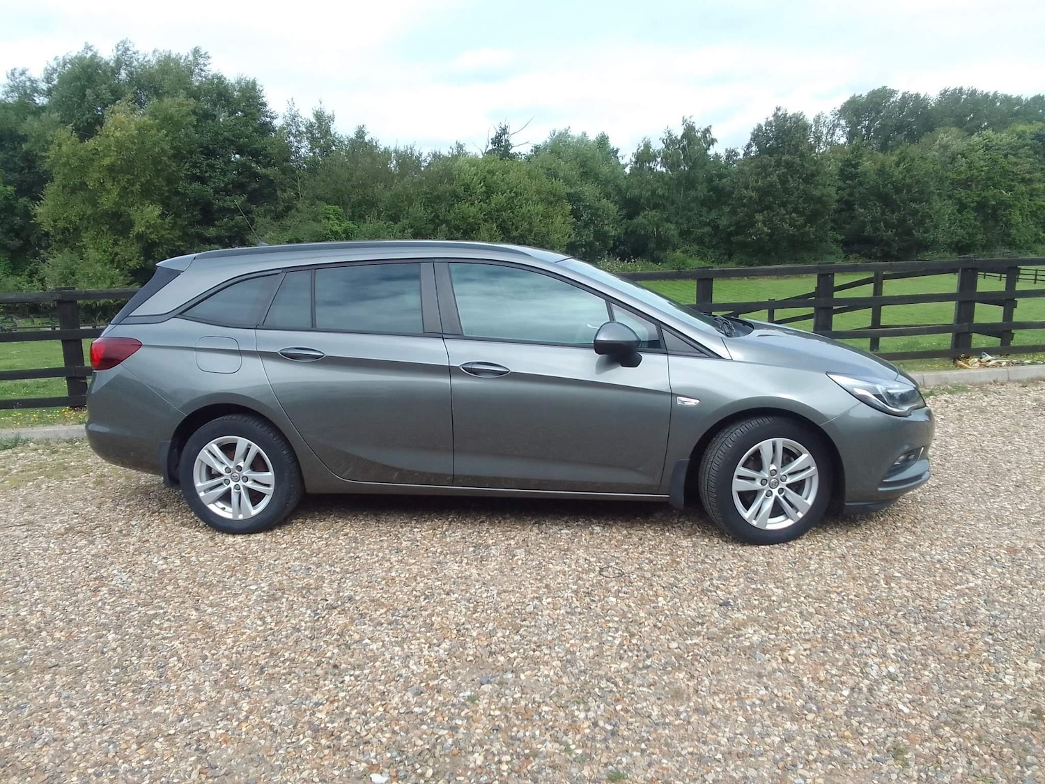 Used Vauxhall Astra 2024 for sale - 76735508: Photo 5