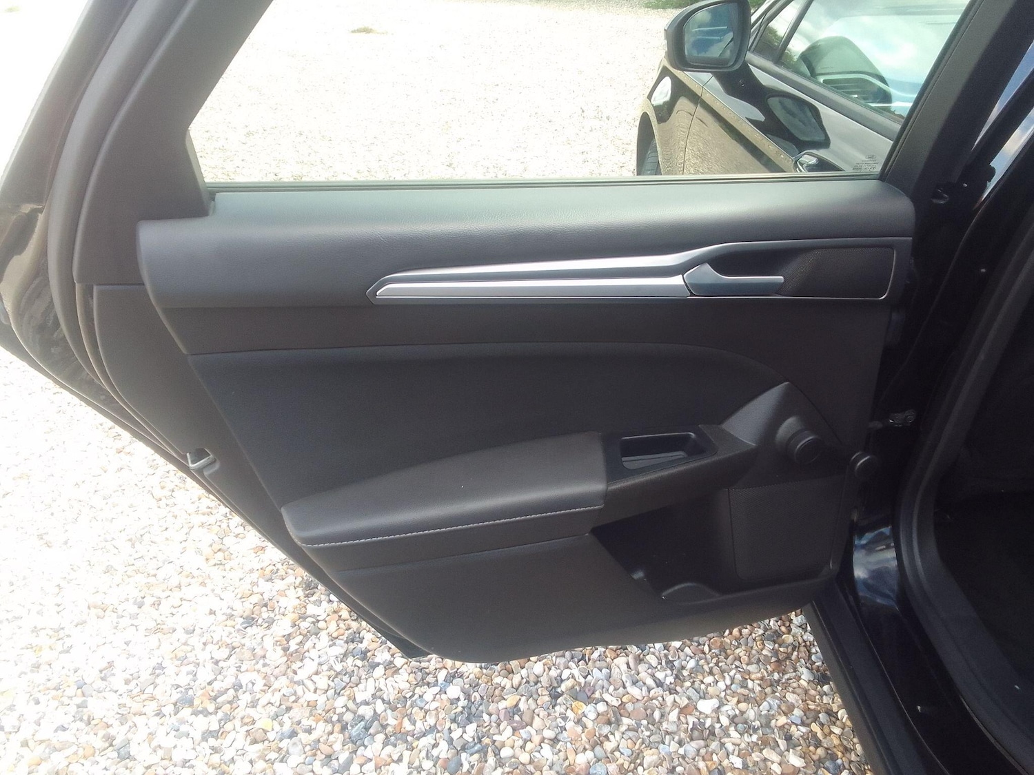 Used Ford Mondeo 2017 for sale - 76802370: Photo 12