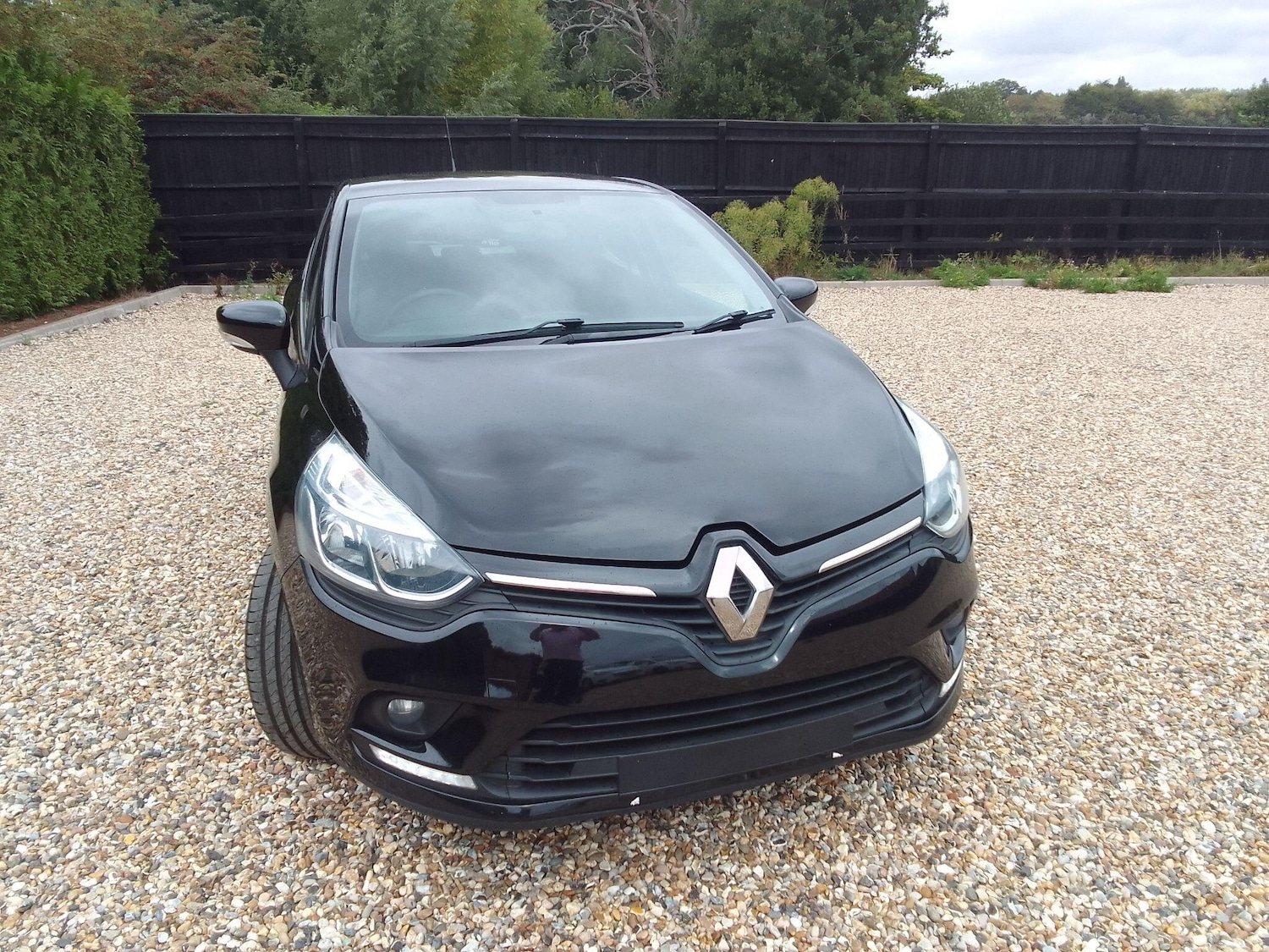 Used Renault Clio for sale - 76735448: Photo 10