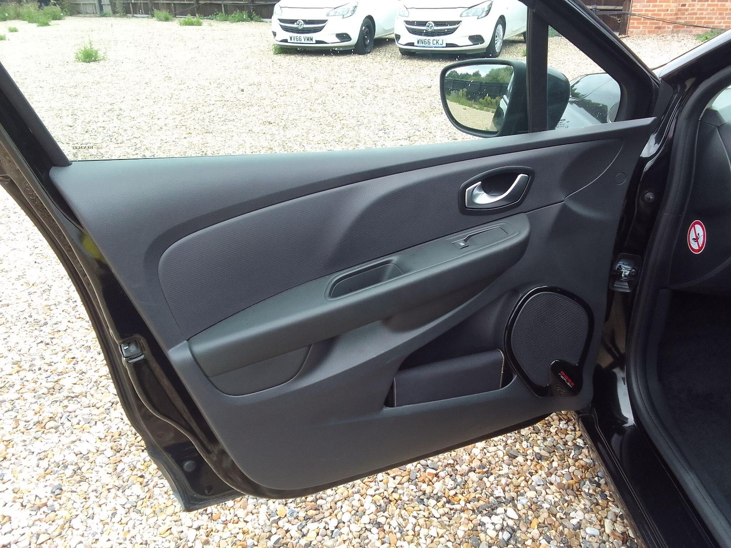 Used Renault Clio for sale - 76735448: Photo 11