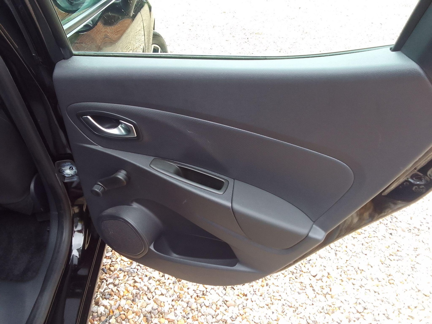 Used Renault Clio for sale - 76735448: Photo 18