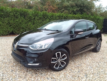 Used Renault Clio 2019 for sale - 76735448: Photo