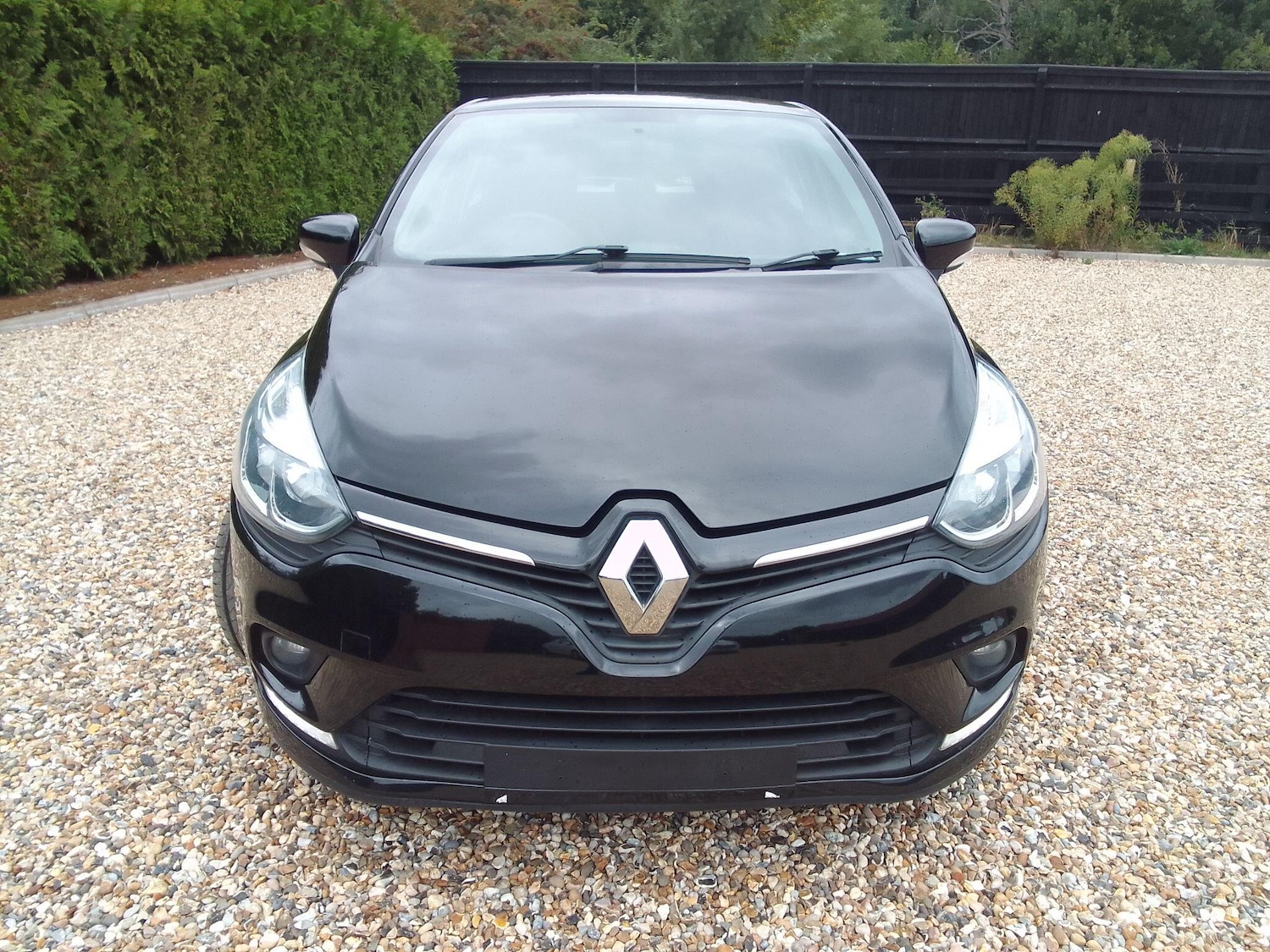 Used Renault Clio for sale - 76735448: Photo 3