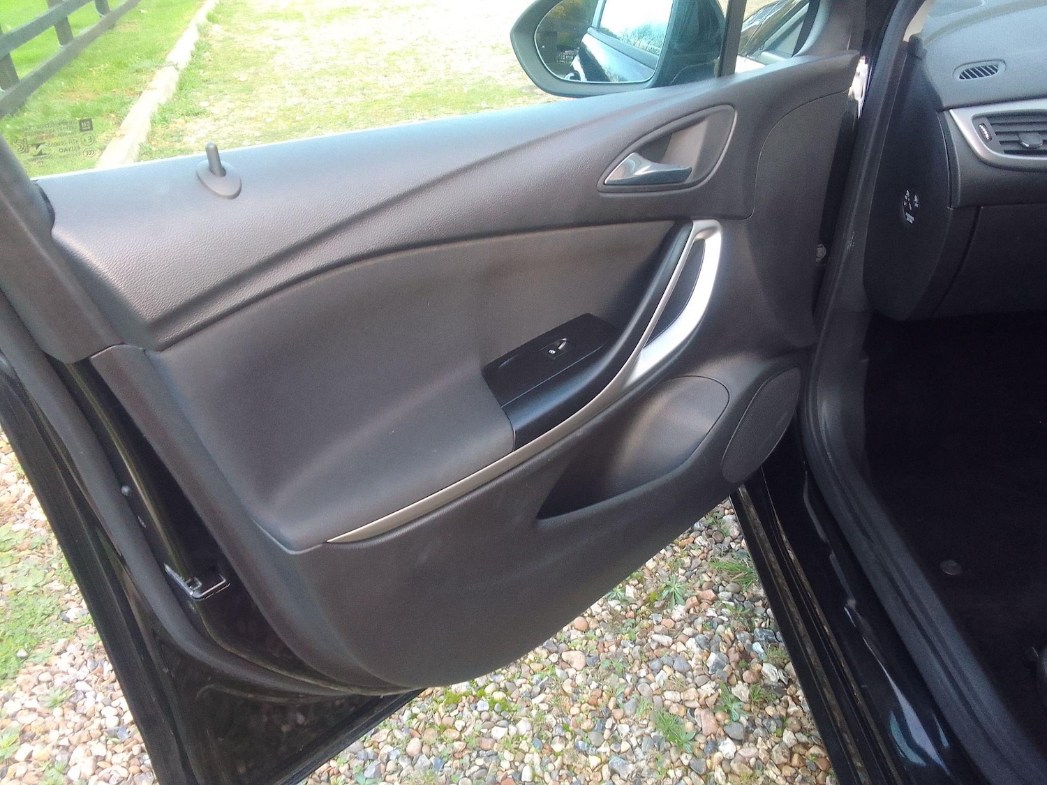 Used Vauxhall Astra for sale - 76735083: Photo 10