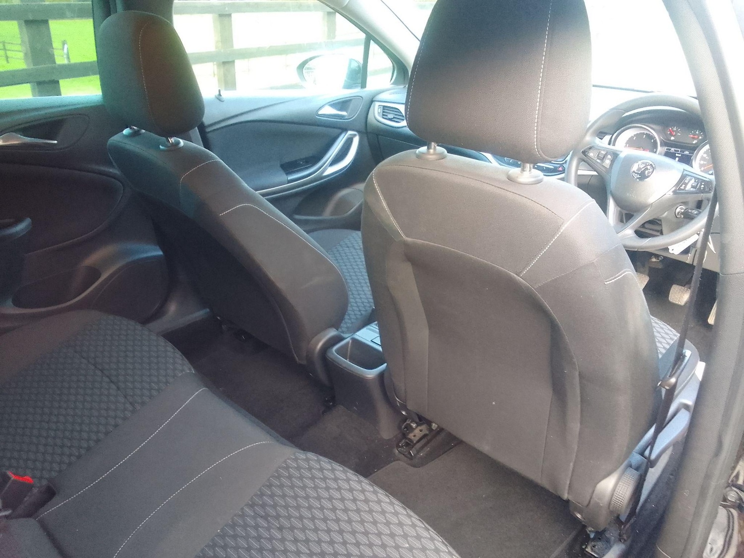 Used Vauxhall Astra for sale - 76735083: Photo 20