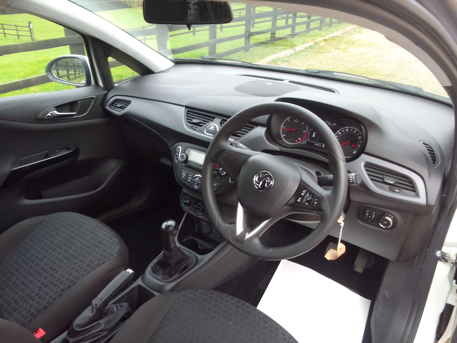 Used Vauxhall Corsa 2016 for sale - 76735276: Photo 13