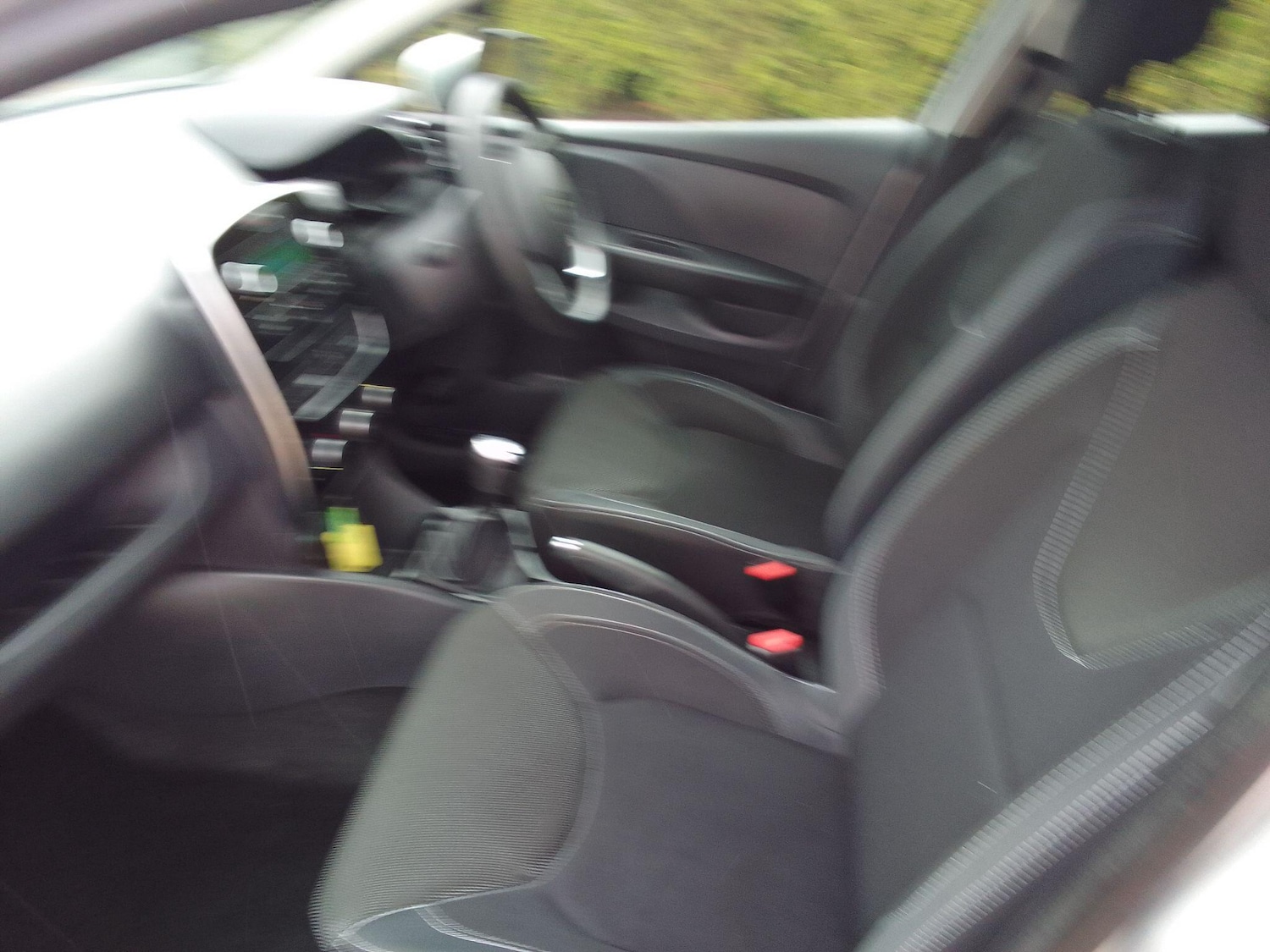 Used Renault Clio for sale - 76735377: Photo 7