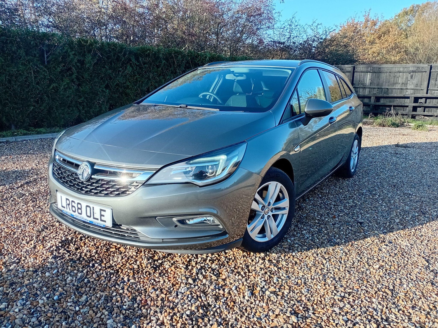 Used Vauxhall Astra 2024 for sale - 76735048: Photo 2
