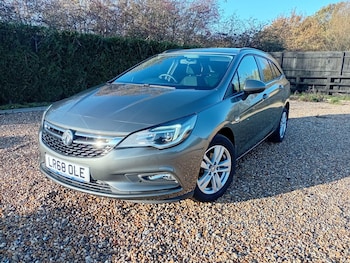 Used Vauxhall Astra 2024 for sale - 76735048: Photo