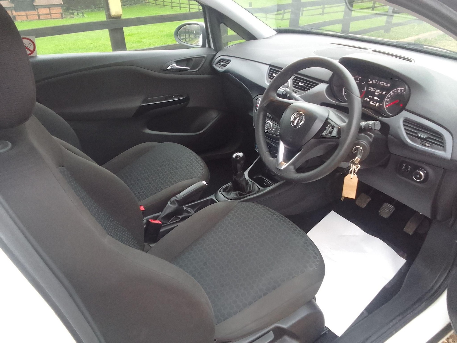 Used Vauxhall Corsa 2016 for sale - 76735493: Photo 15