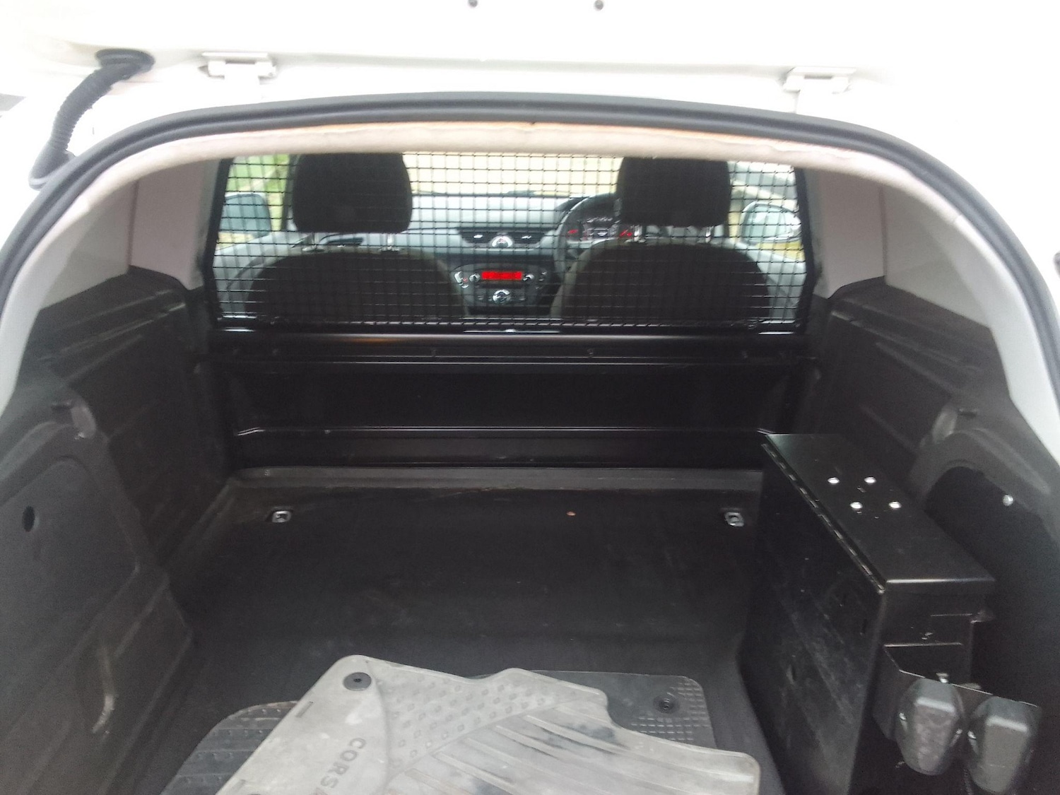 Used Vauxhall Corsa 2016 for sale - 76735493: Photo 9