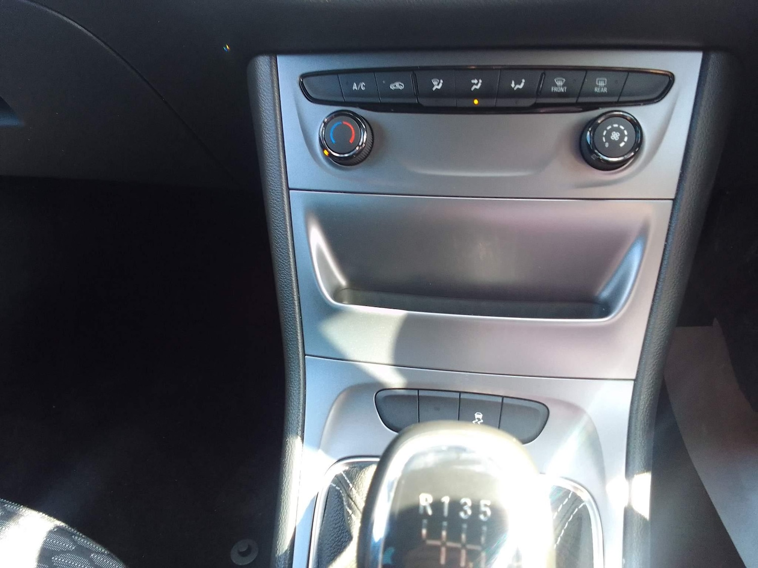 Used Vauxhall Astra for sale - 76735496: Photo 18