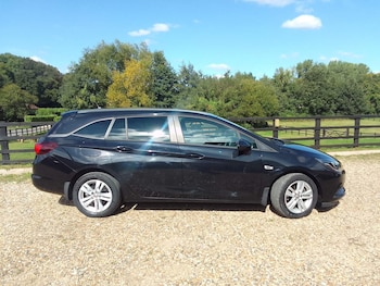 Used Vauxhall Astra 2018 for sale - 76735496: Photo