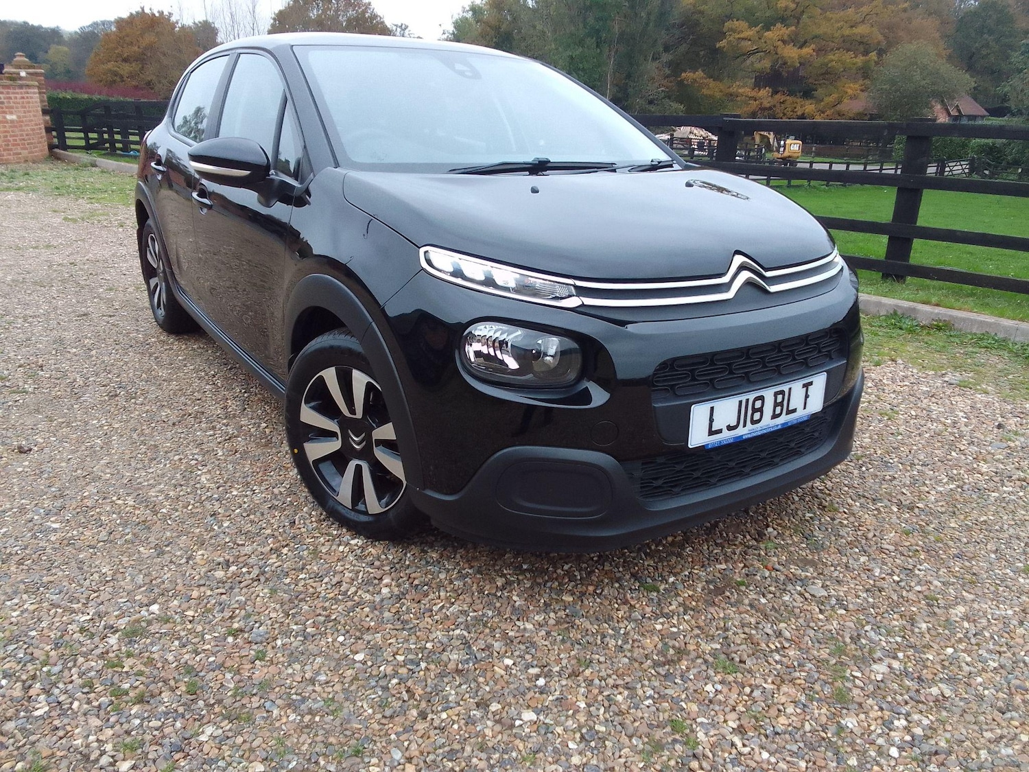 Used Citroen C3 for sale - 76802416: Photo 3