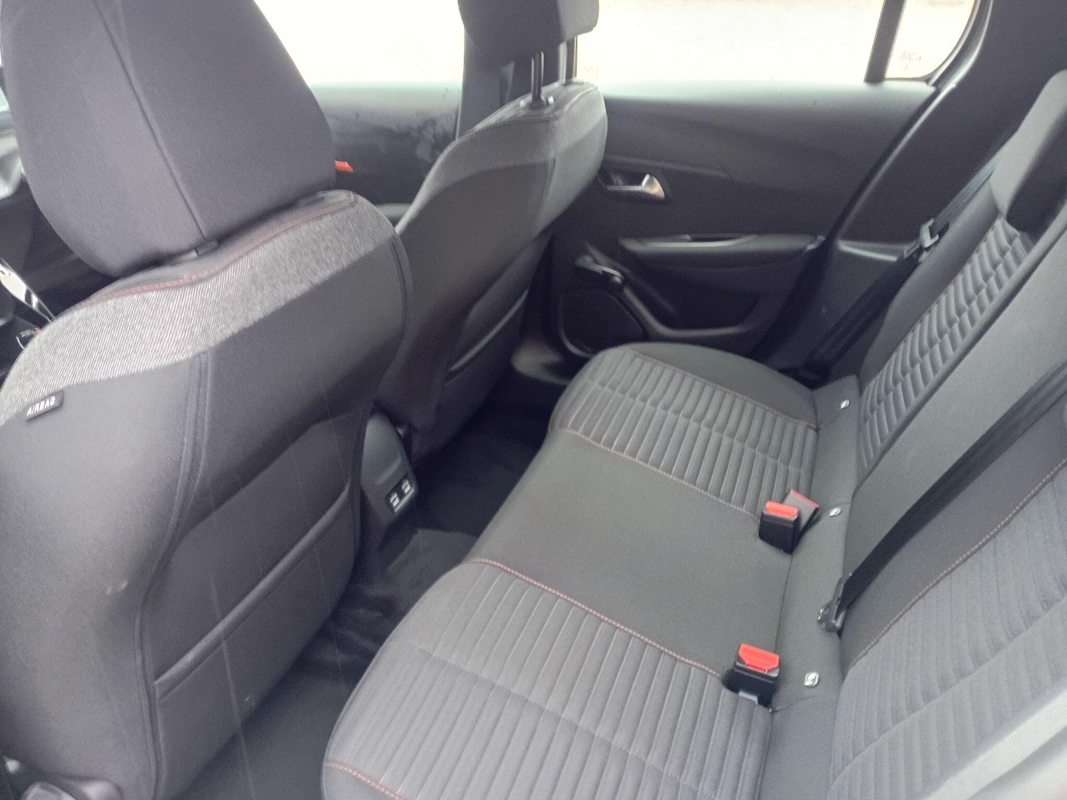 Used Peugeot E-208 for sale - 77215345: Photo 10