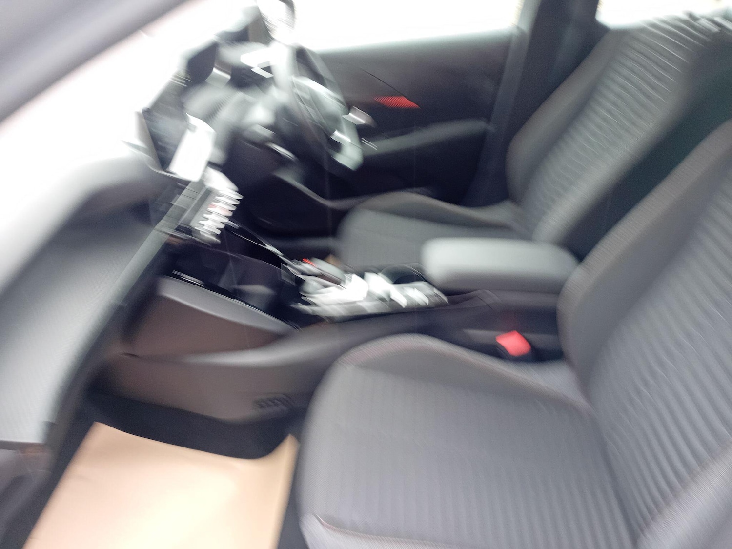 Used Peugeot E-208 for sale - 77215345: Photo 21