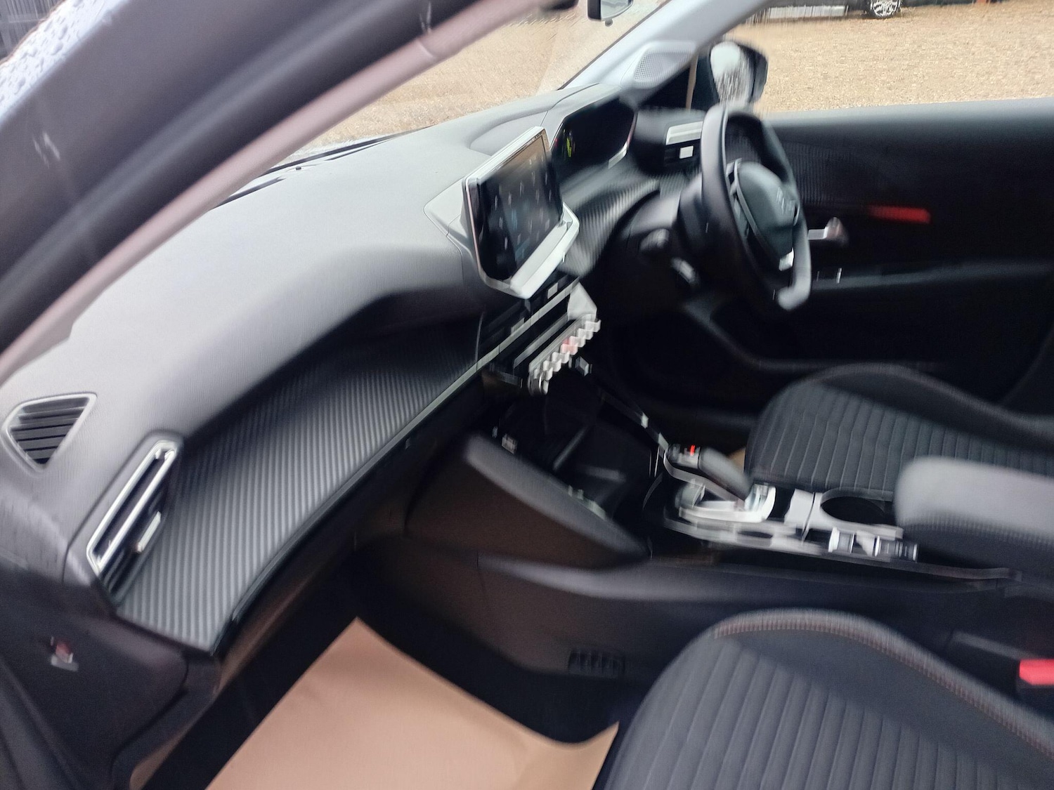 Used Peugeot E-208 for sale - 77215345: Photo 24