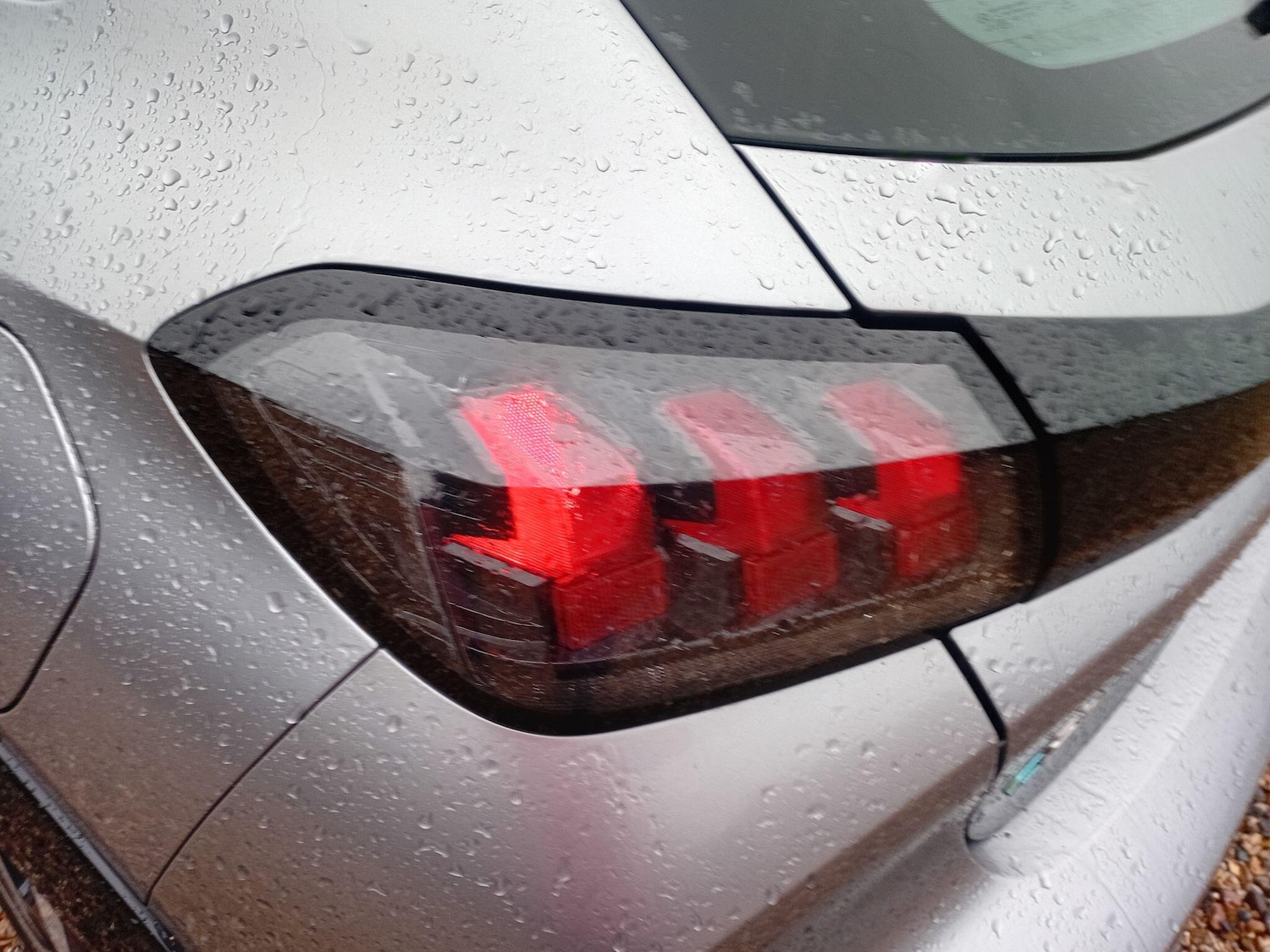 Used Peugeot E-208 for sale - 77215345: Photo 26