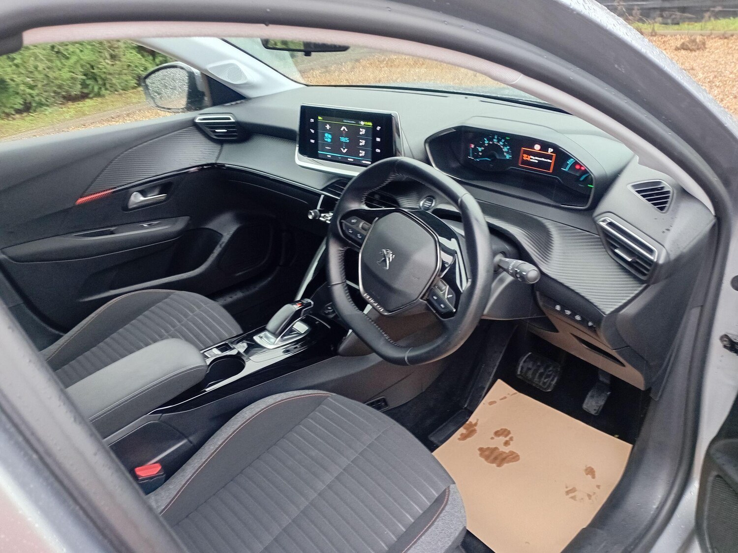 Used Peugeot E-208 for sale - 77215345: Photo 9