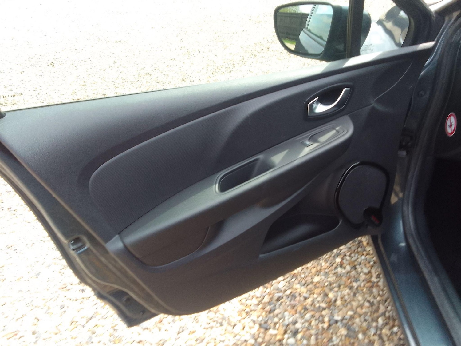 Used Renault Clio for sale - 76735330: Photo 11