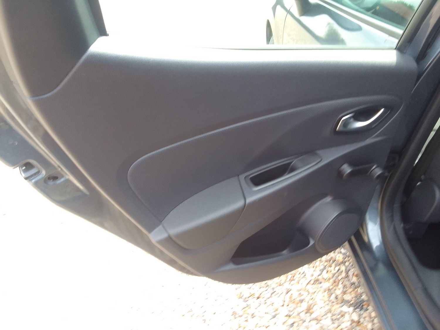 Used Renault Clio for sale - 76735330: Photo 14