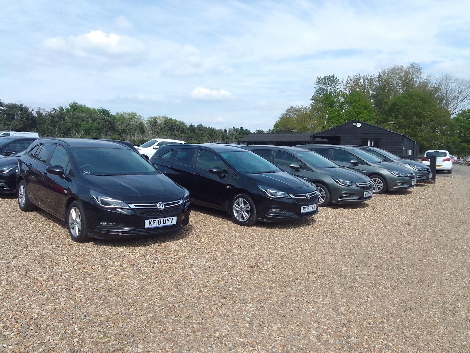 Used Renault Clio for sale - 76735330: Photo 26