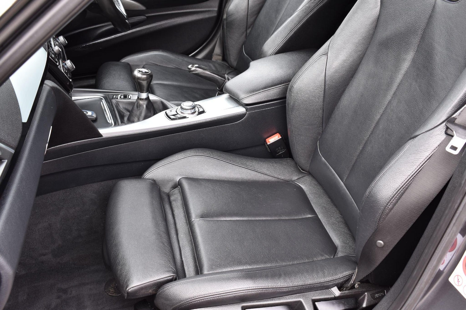 Used BMW 3 Series 2017 for sale - 76953847: Photo 16