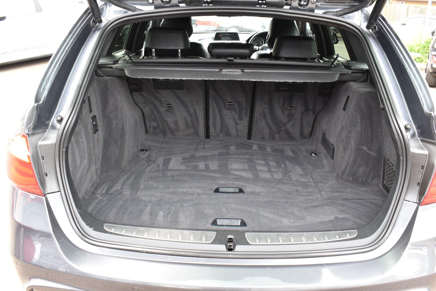 Used BMW 3 Series 2017 for sale - 76953847: Photo 9