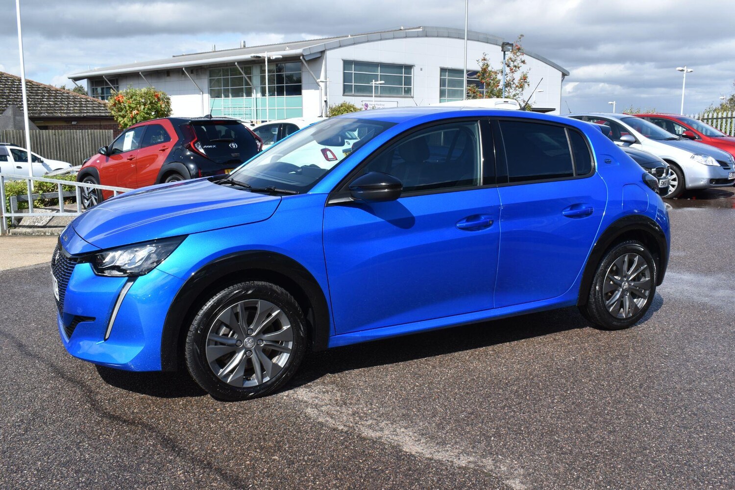 Used Peugeot 208 2022 for sale - 76953836: Photo 3