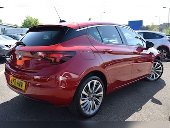 Used Vauxhall Astra 2022 for sale - 76953842: Photo