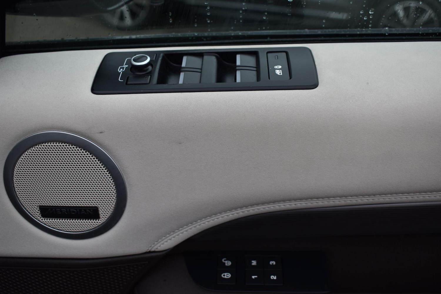 Used Land Rover Discovery 2017 for sale - 76953843: Photo 19