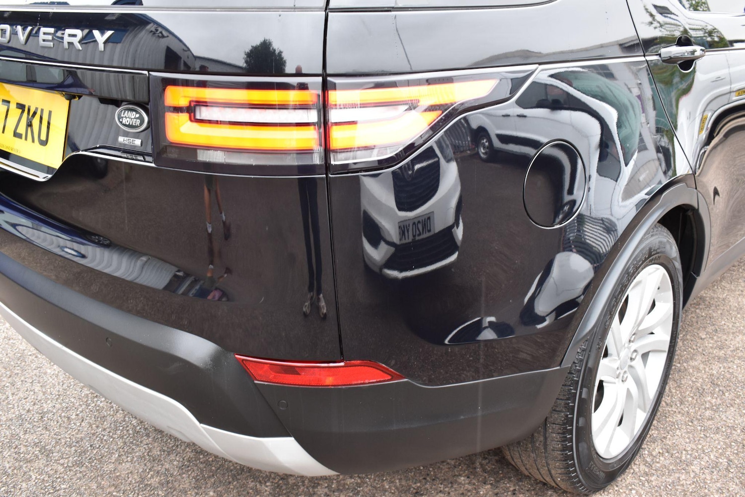 Used Land Rover Discovery 2017 for sale - 76953843: Photo 33