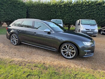 Used Audi S4 Avant 2018 for sale - 77493812: Photo