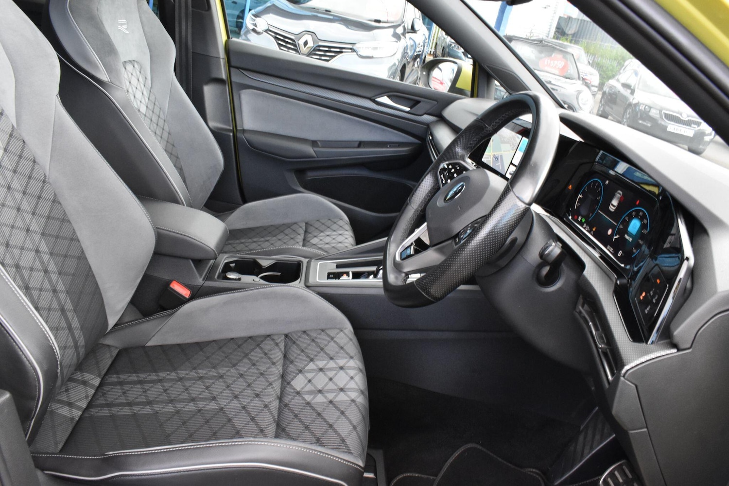 Used Volkswagen Golf 2020 for sale - 76953862: Photo 12