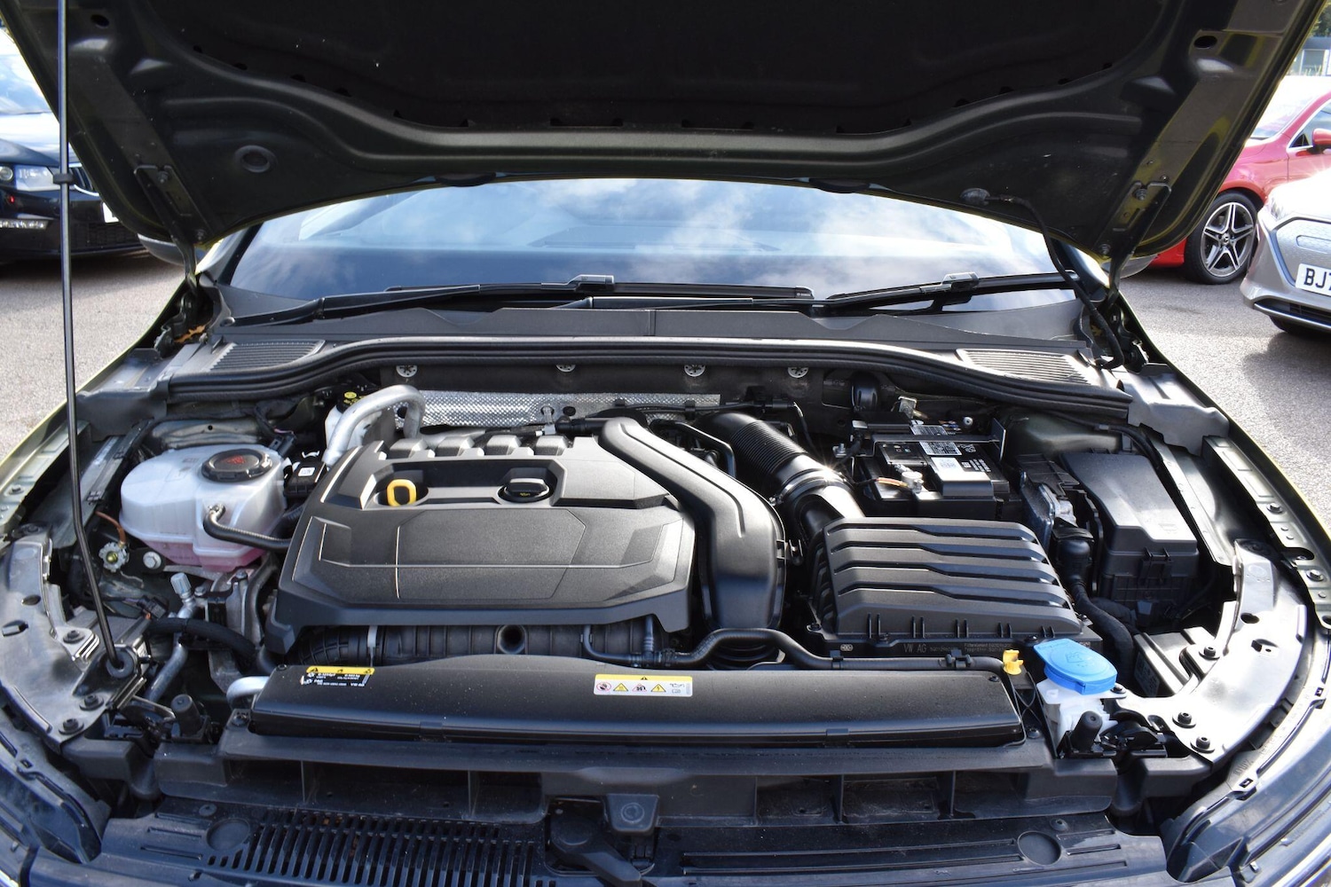 Used Volkswagen Golf 2020 for sale - 76953862: Photo 18