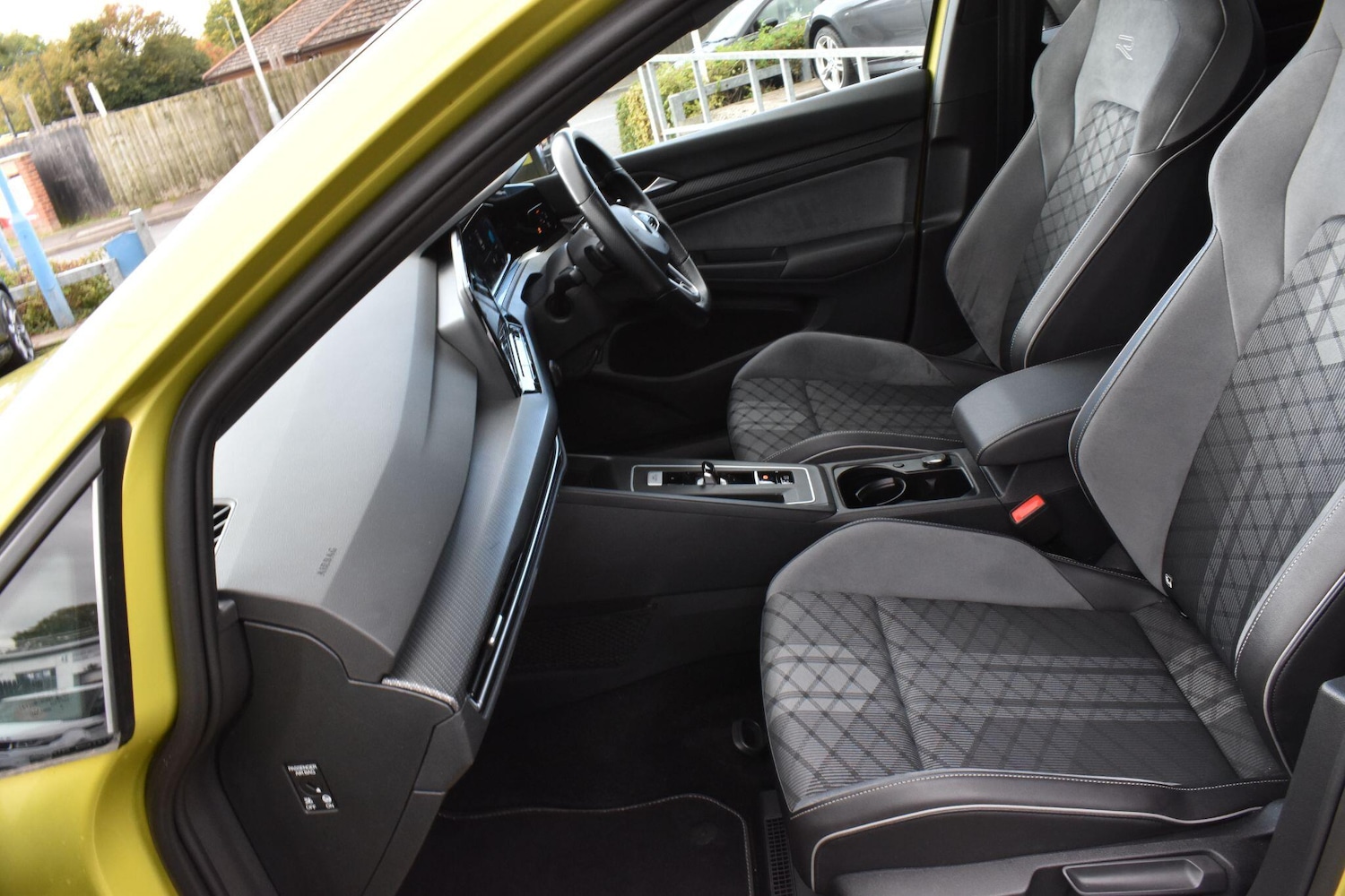 Used Volkswagen Golf 2020 for sale - 76953862: Photo 25